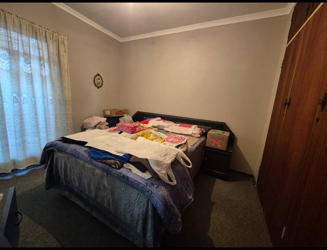 3 BEDROOM TOWNHOUSE FOR SALE IN VANDERBIJLPARK CE 3